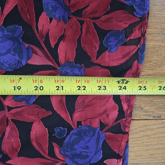 WORTHINGTON WOMEN'S PETITE SIZE RED & PURPLE FLORAL BLOUSE SIZE PXL - Picture 13 of 16